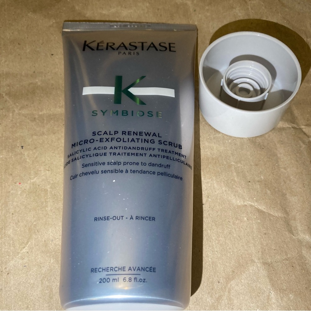 Kerastase scalp scrub (exp 12/2024) - Picture 3 of 6
